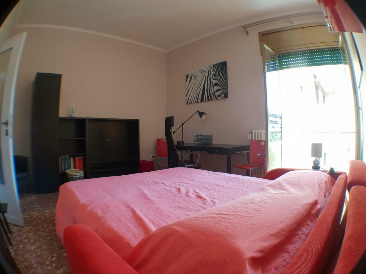 Pastels Rooms Рим Екстер'єр фото
